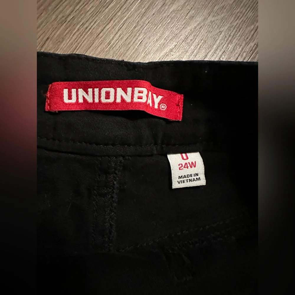 Women’s Union Bay shorts- size 0 (24) - Picture 2 of 4